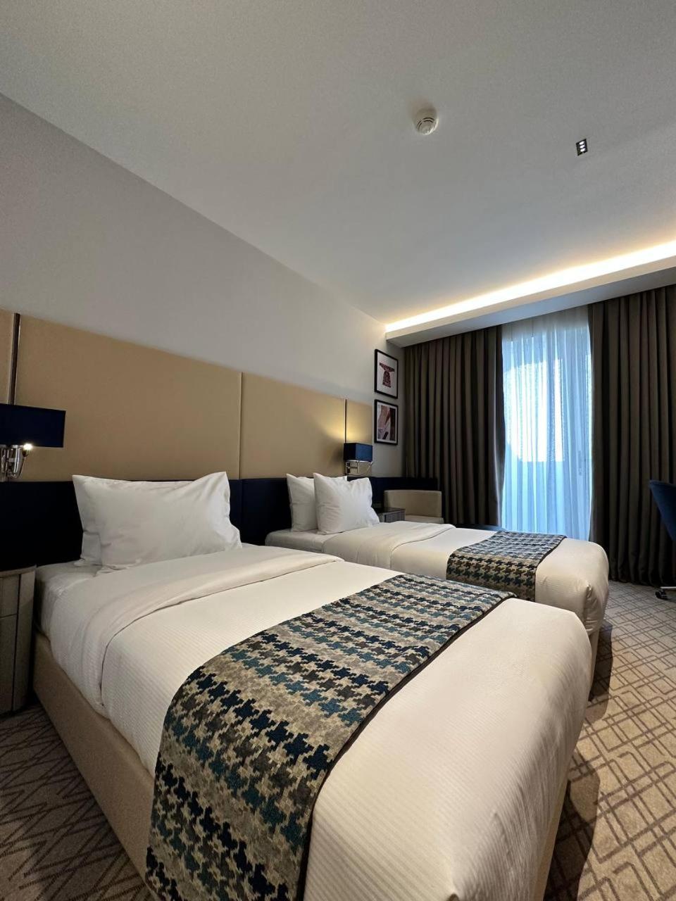 Wyndham Bukhara Otel Oda fotoğraf